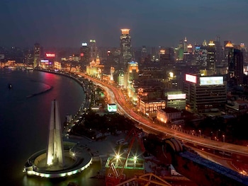 novotel shanghai atlantis