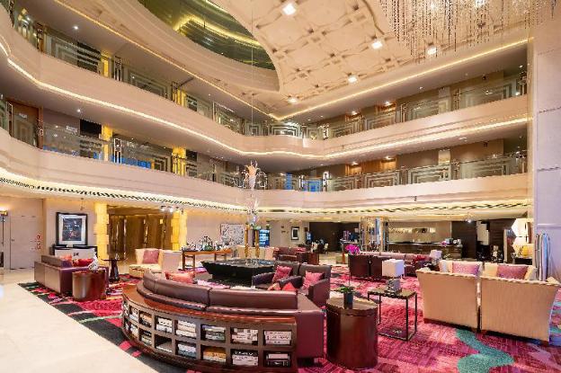 renaissance shanghai yu garden hotel on the bund