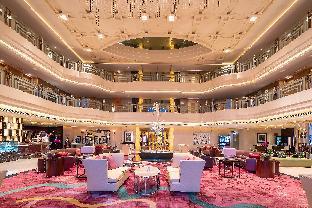 renaissance shanghai yu garden hotel on the bund