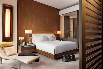 the langham shanghai xintiandi