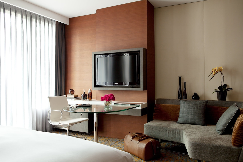 the langham shanghai xintiandi