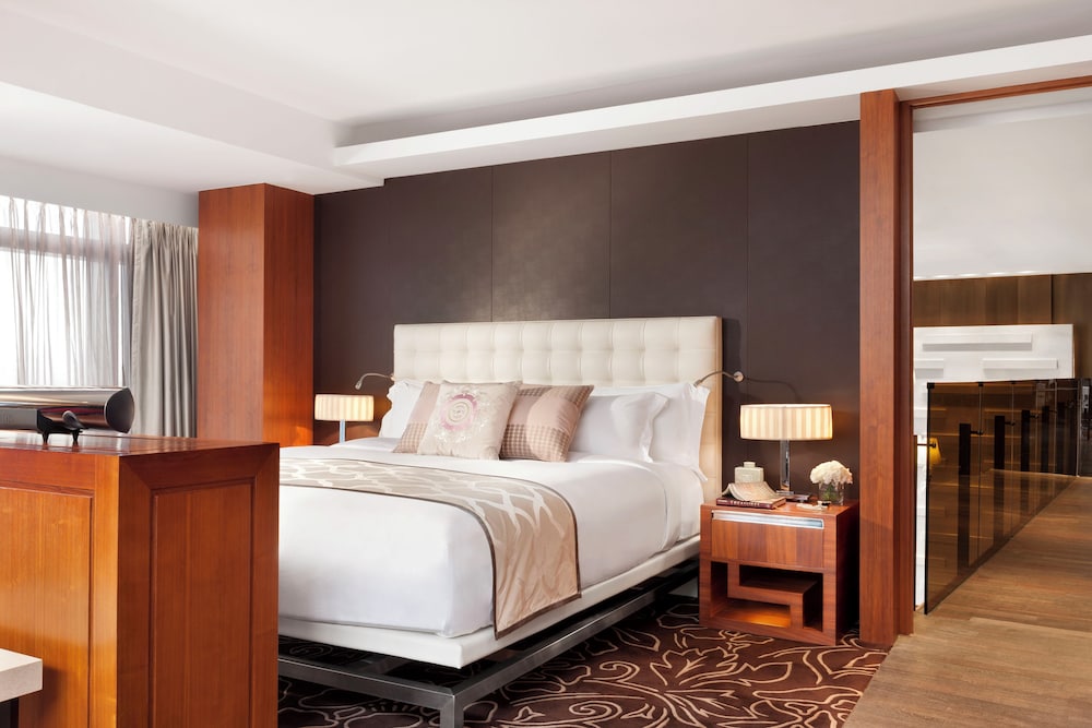 the langham shanghai xintiandi