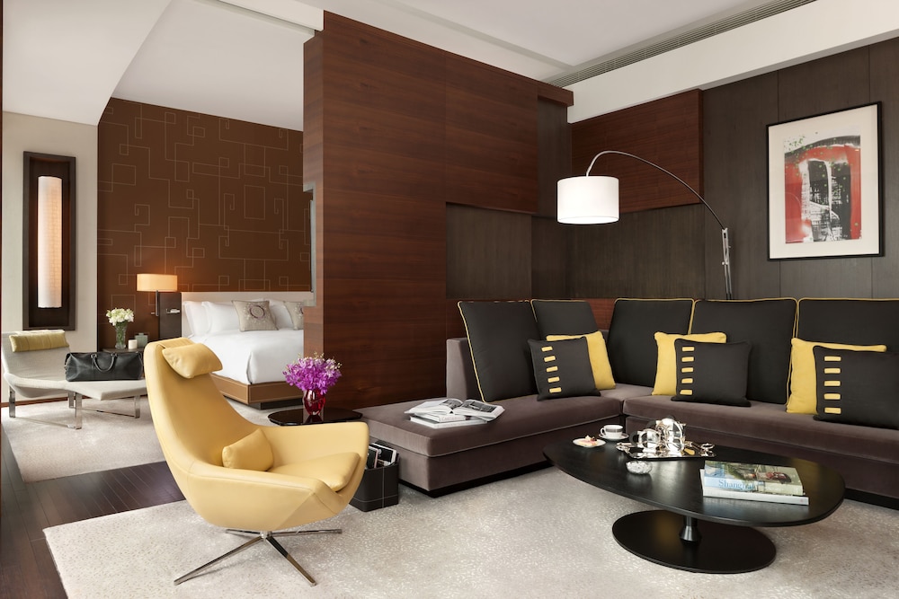 the langham shanghai xintiandi