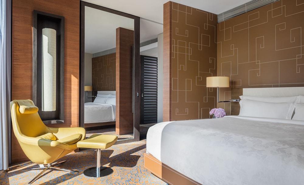 the langham shanghai xintiandi