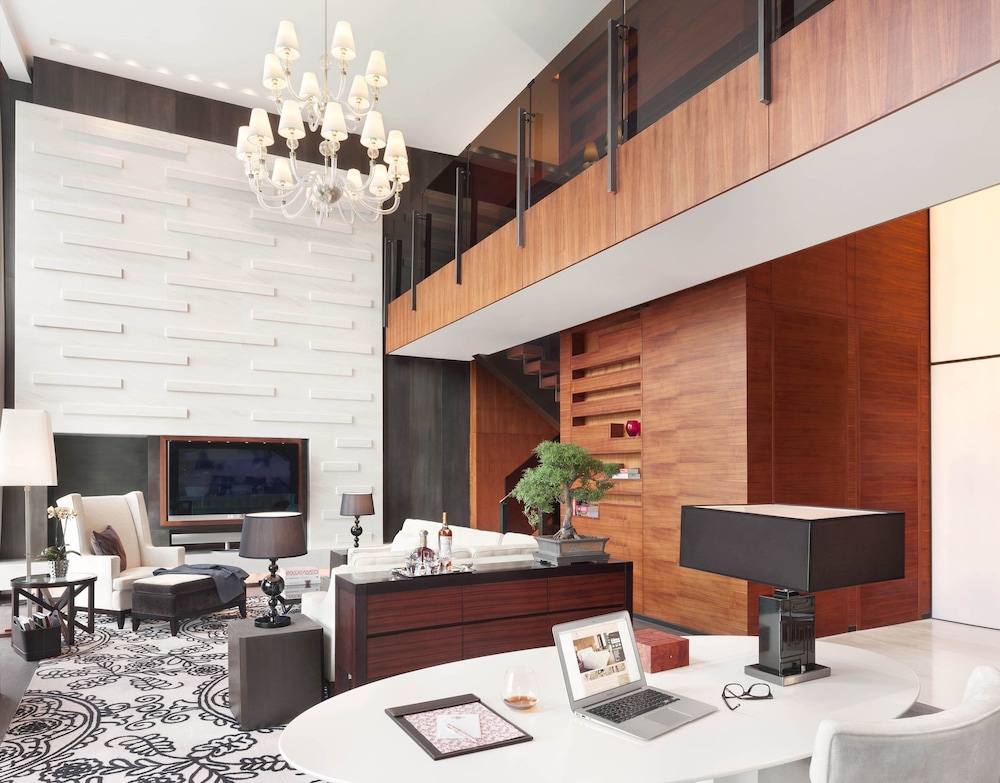 the langham shanghai xintiandi