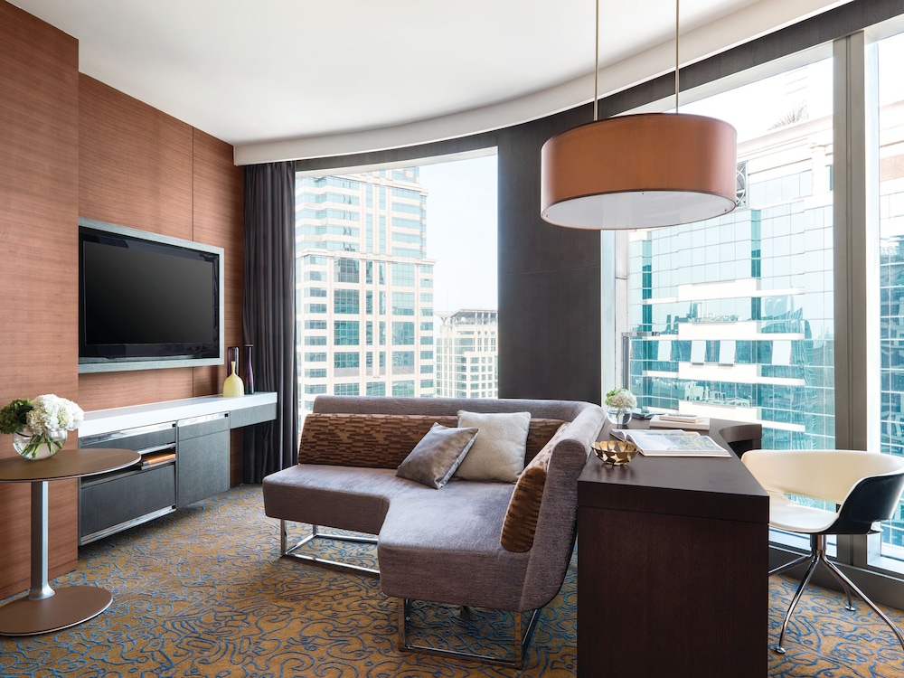 the langham shanghai xintiandi