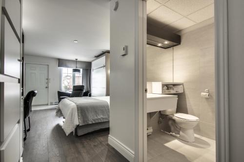 Hotel Marineau Shawinigan,Near Le Rocher De Grand-Mere,3 star