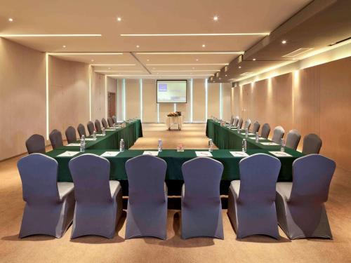 novotel shenzhen watergate