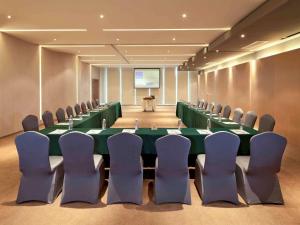 novotel shenzhen watergate