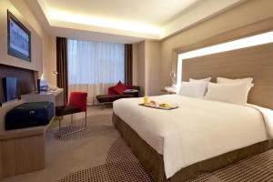 novotel shenzhen watergate