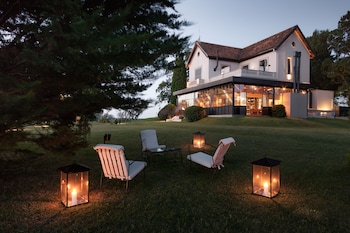 las liebres restaurant and hotel