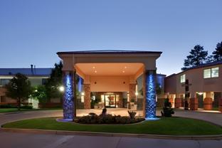 holiday inn express show low by ihg