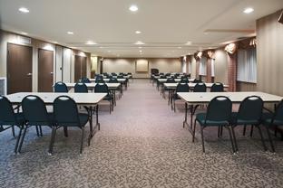 holiday inn express show low by ihg