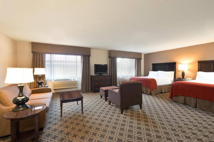 holiday inn express show low by ihg