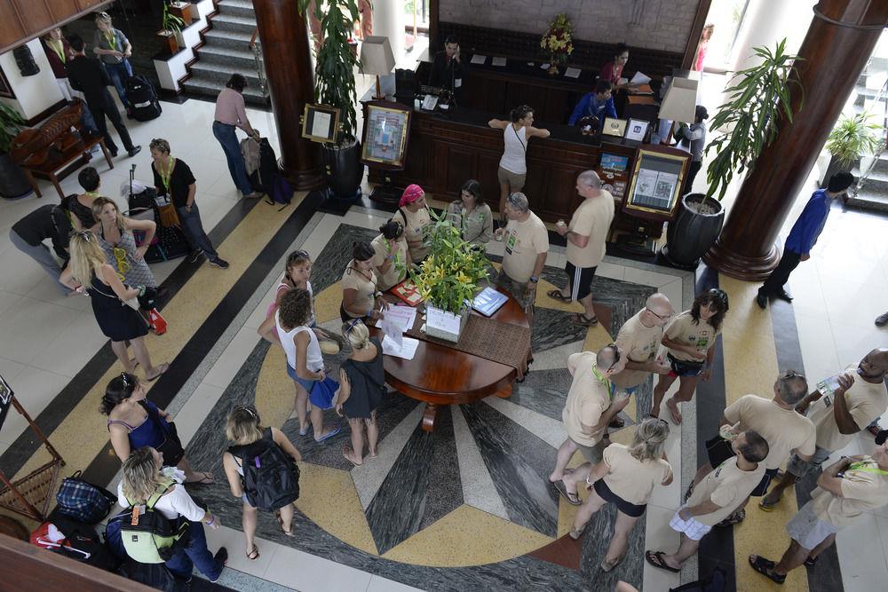 paradise angkor villa