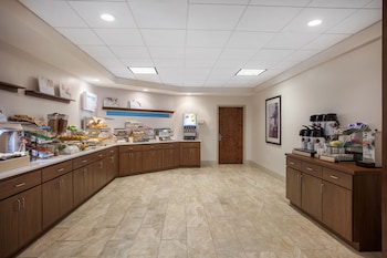 holiday inn express suites augusta west ft gordon