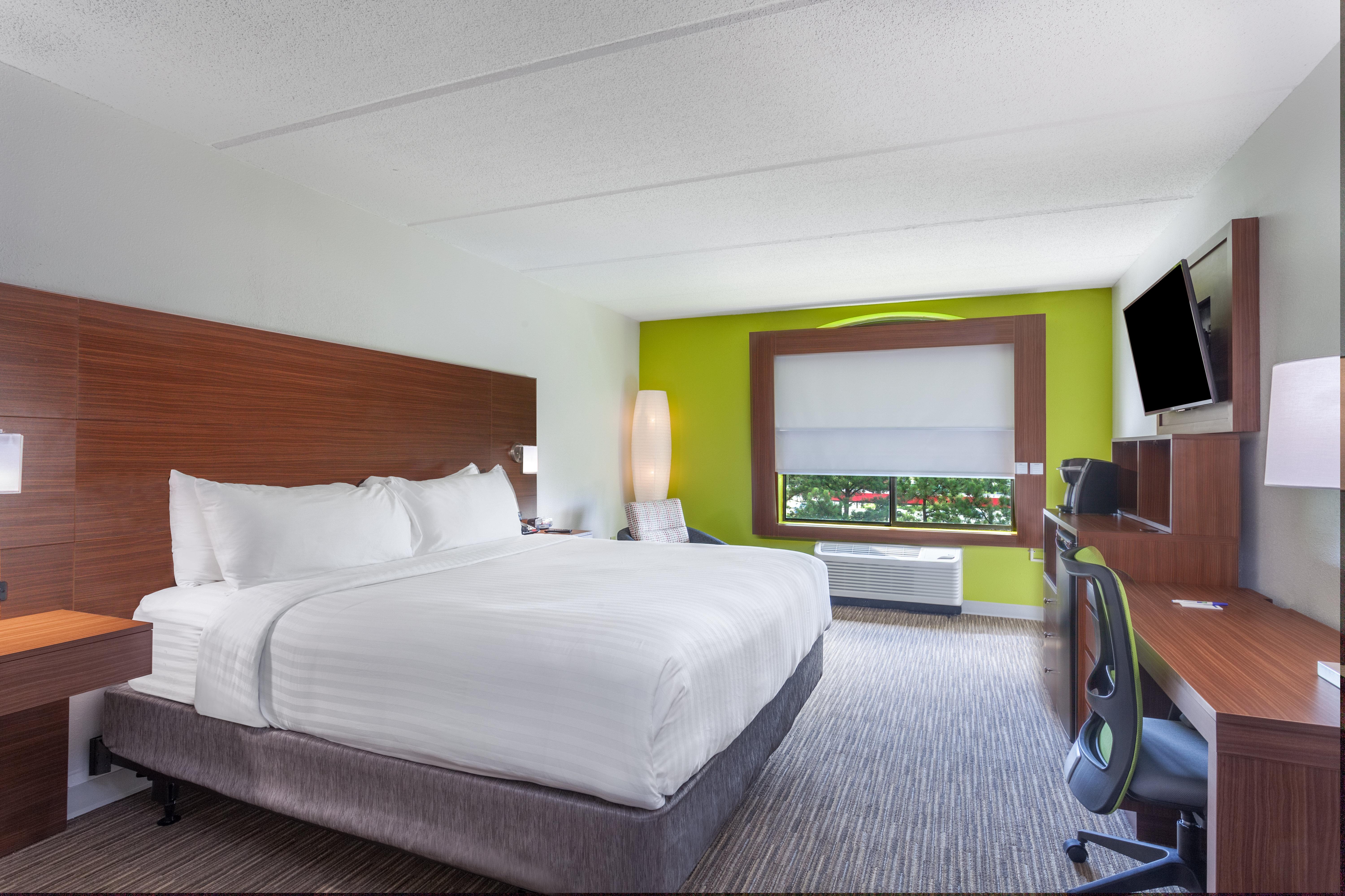 holiday inn express suites augusta west ft gordon