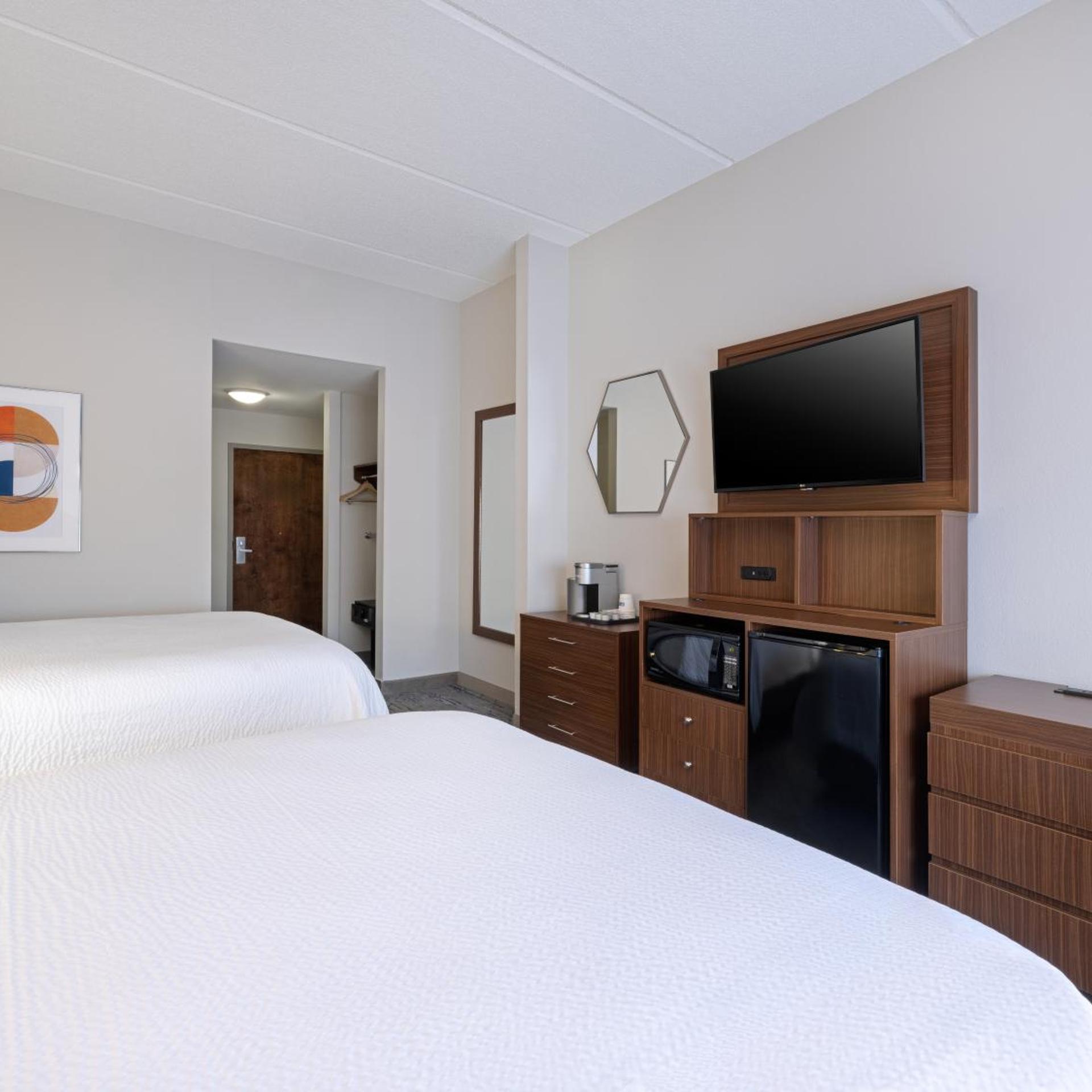 holiday inn express suites augusta west ft gordon