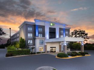 holiday inn express suites augusta west ft gordon