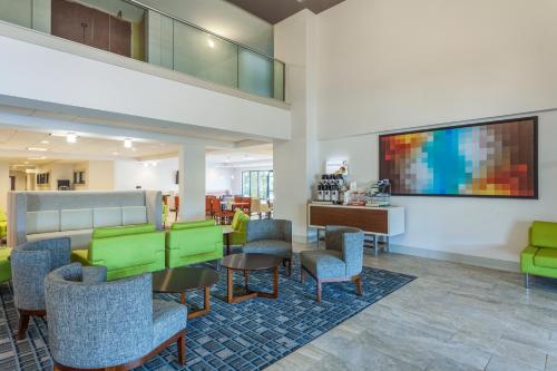 holiday inn express suites augusta west ft gordon