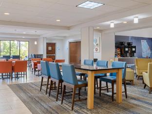 holiday inn express suites augusta west ft gordon