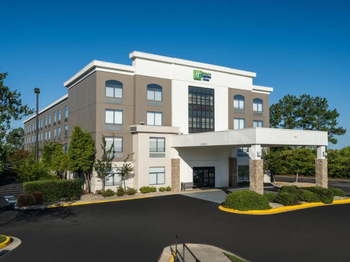 holiday inn express suites augusta west ft gordon
