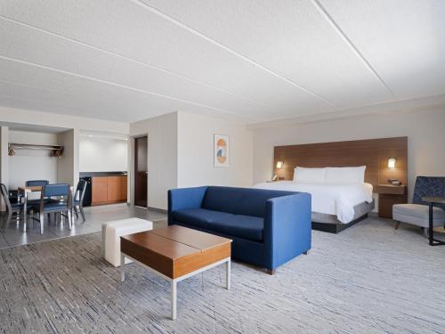 holiday inn express suites augusta west ft gordon