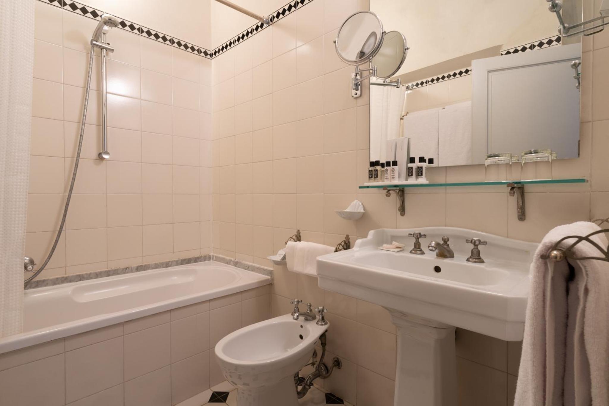 holiday inn express singapore orchard road by ihg