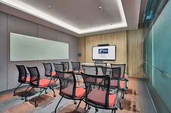holiday inn express singapore orchard road by ihg