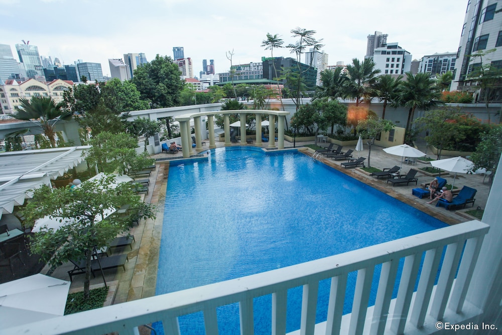 the robertson house by the crest collection