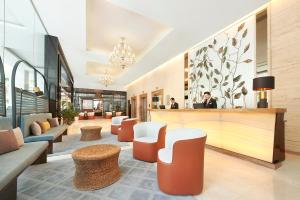 the robertson house by the crest collection