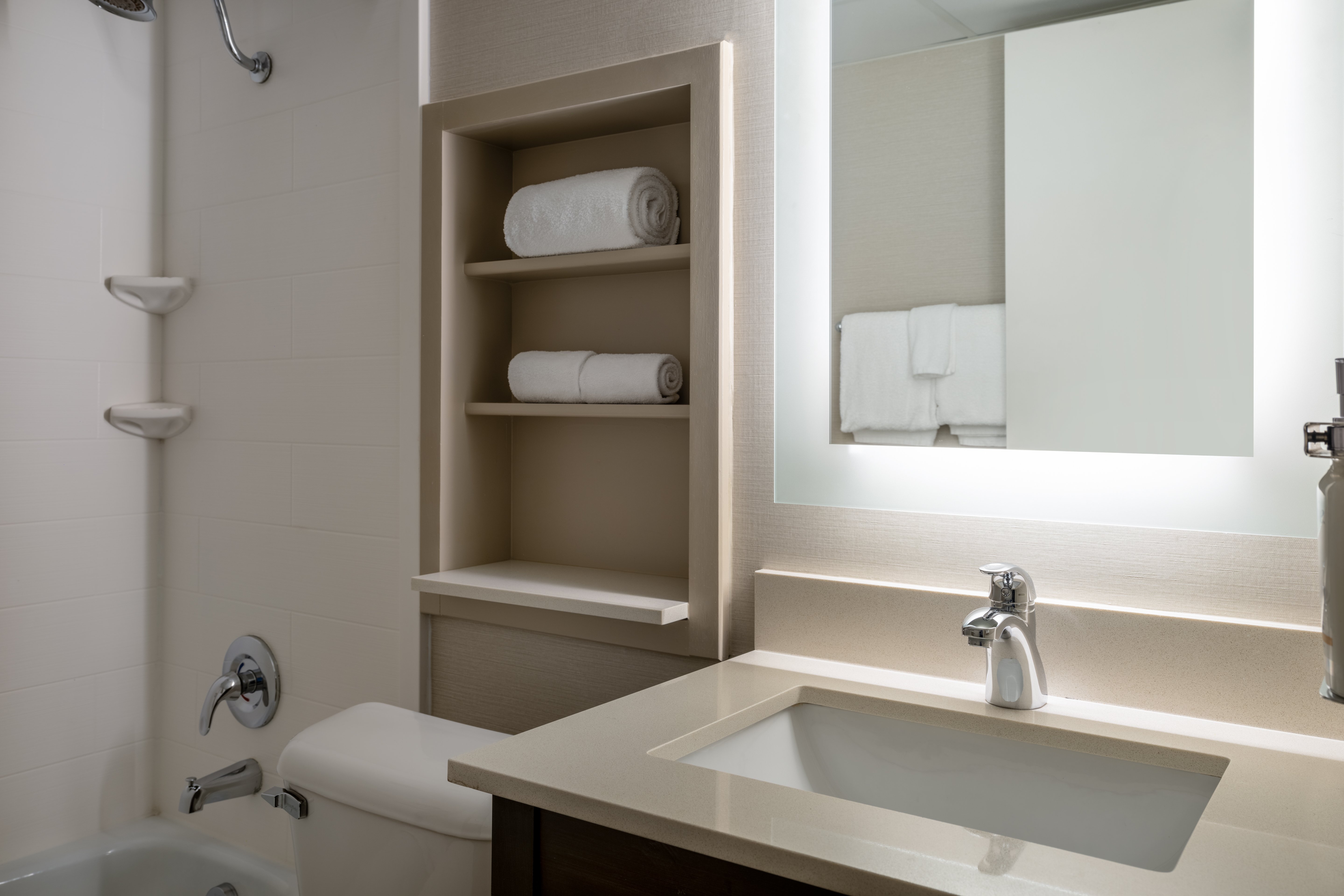 holiday inn sioux falls city centre by ihg