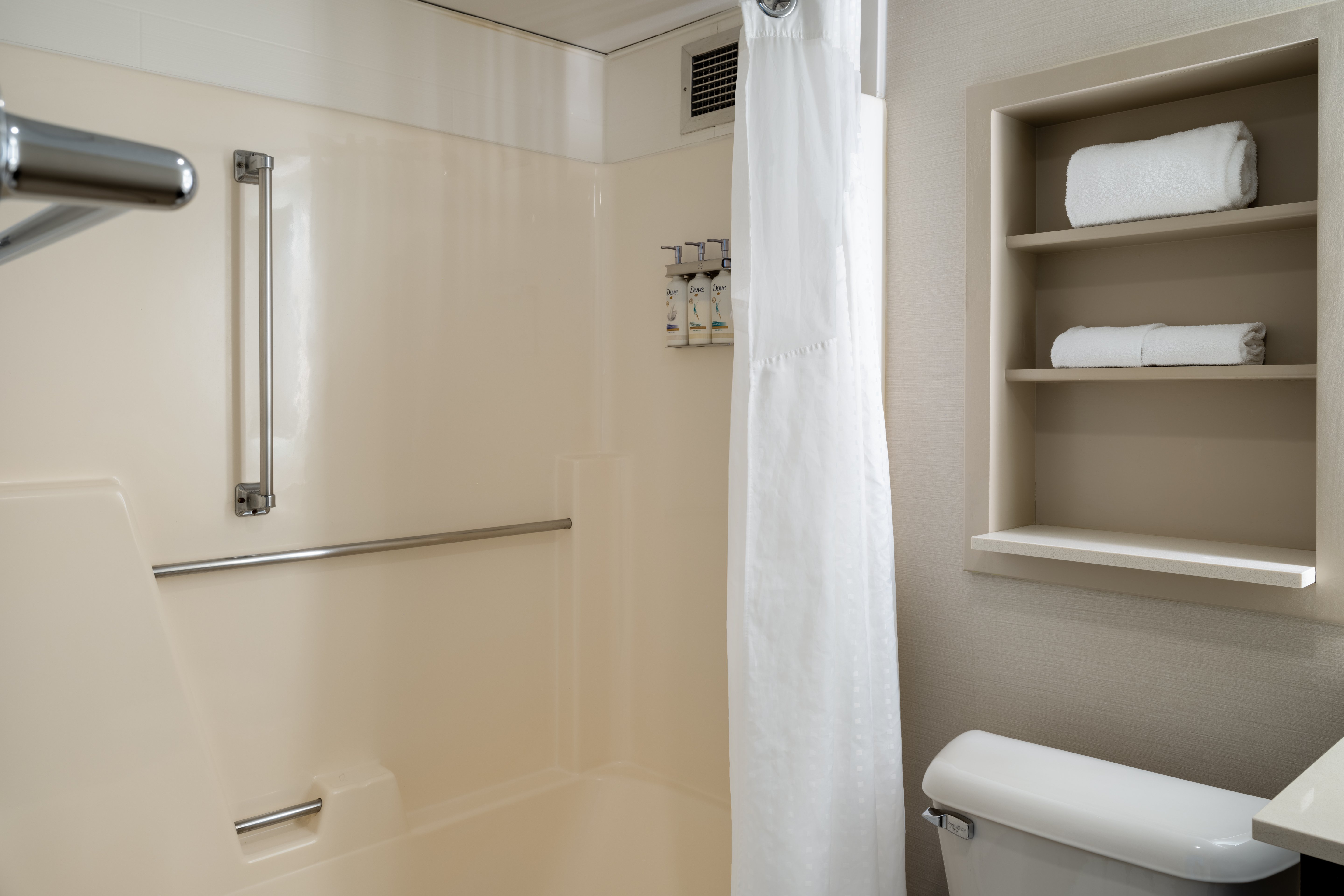 holiday inn sioux falls city centre by ihg