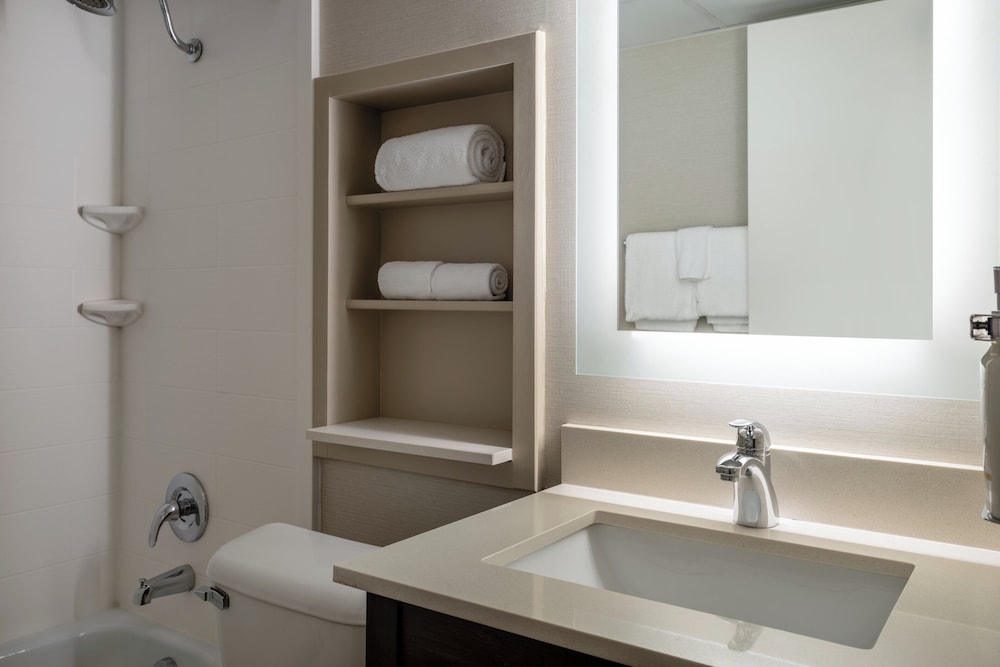 holiday inn sioux falls city centre by ihg