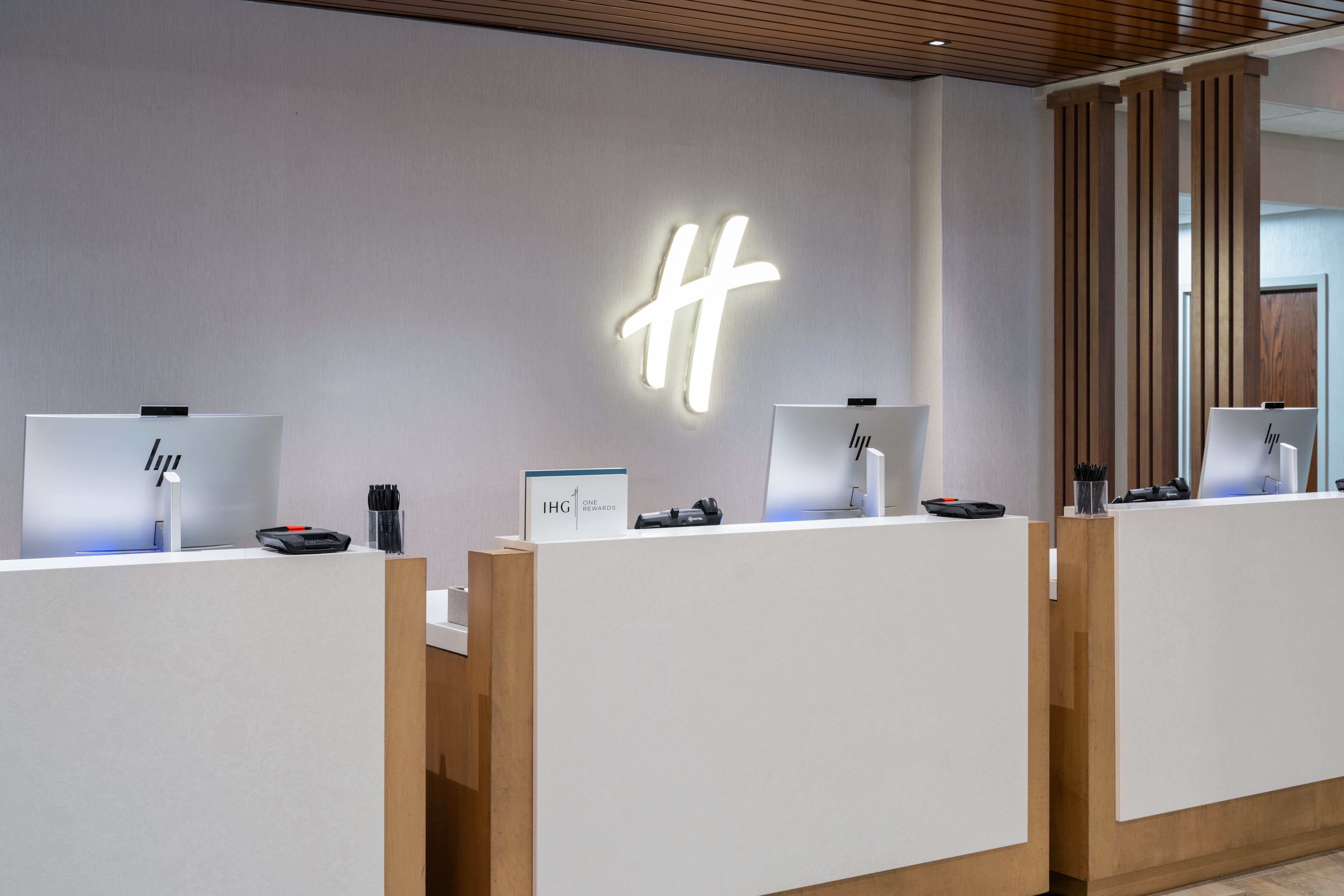 holiday inn sioux falls city centre by ihg