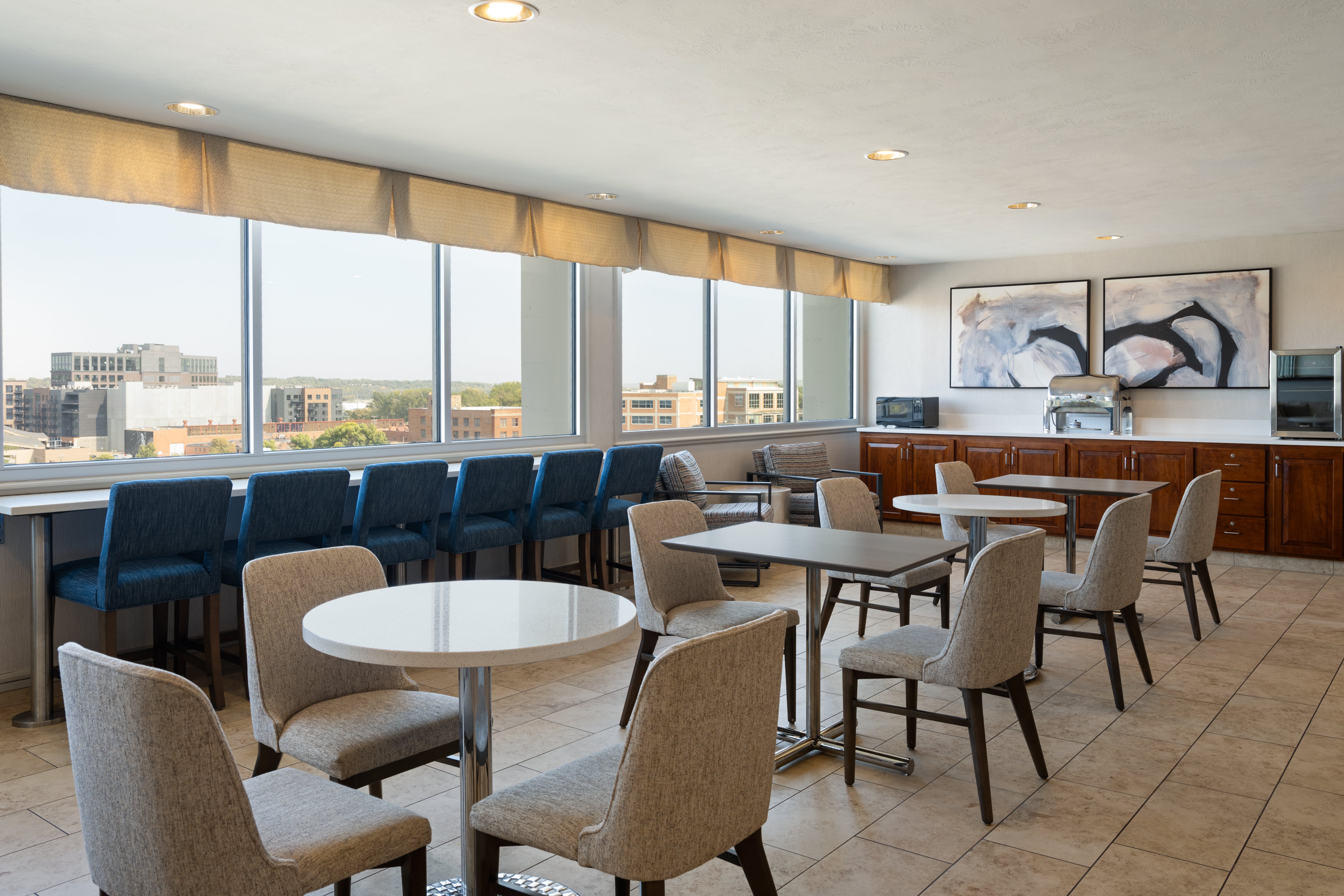 holiday inn sioux falls city centre by ihg