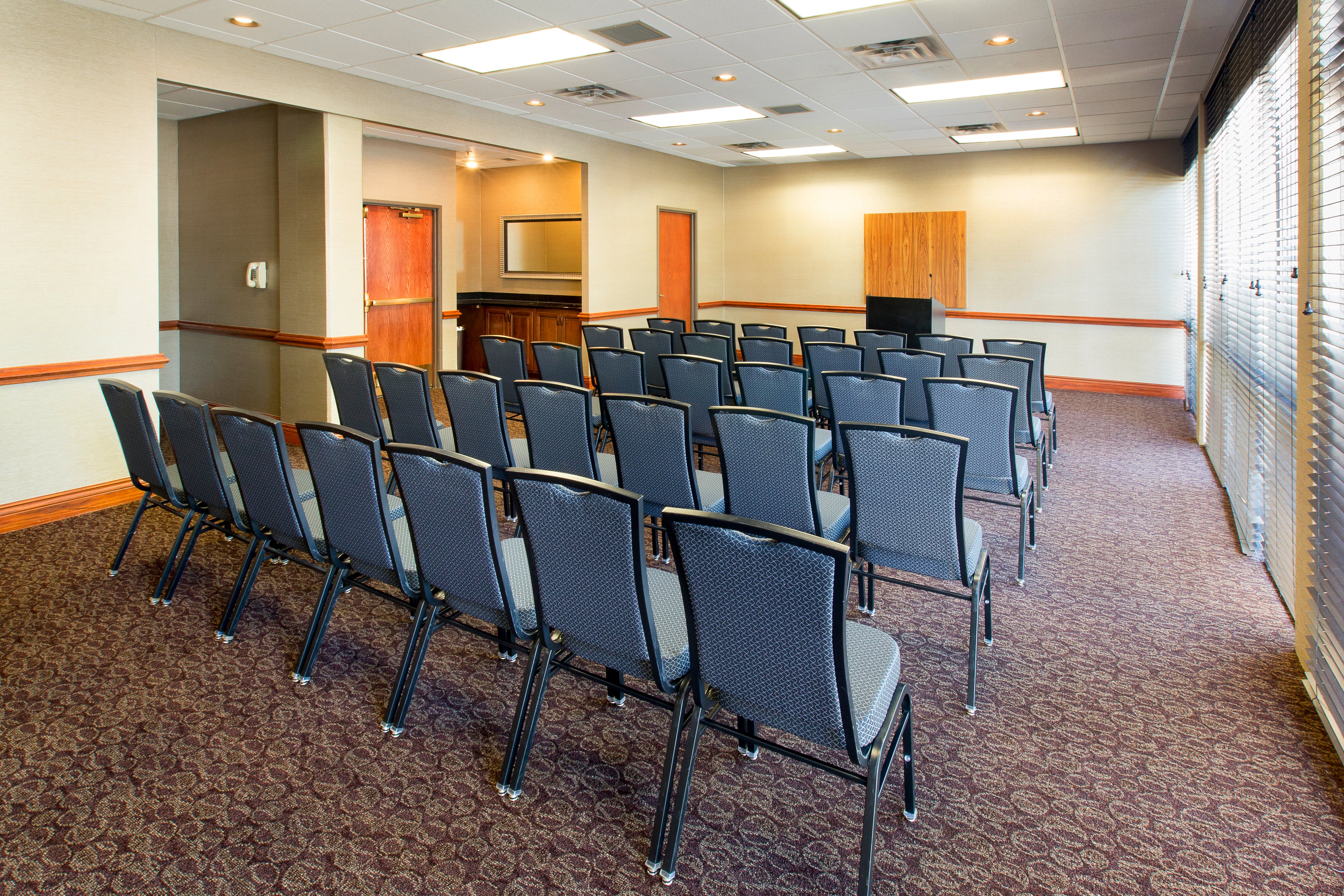 holiday inn sioux falls city centre by ihg