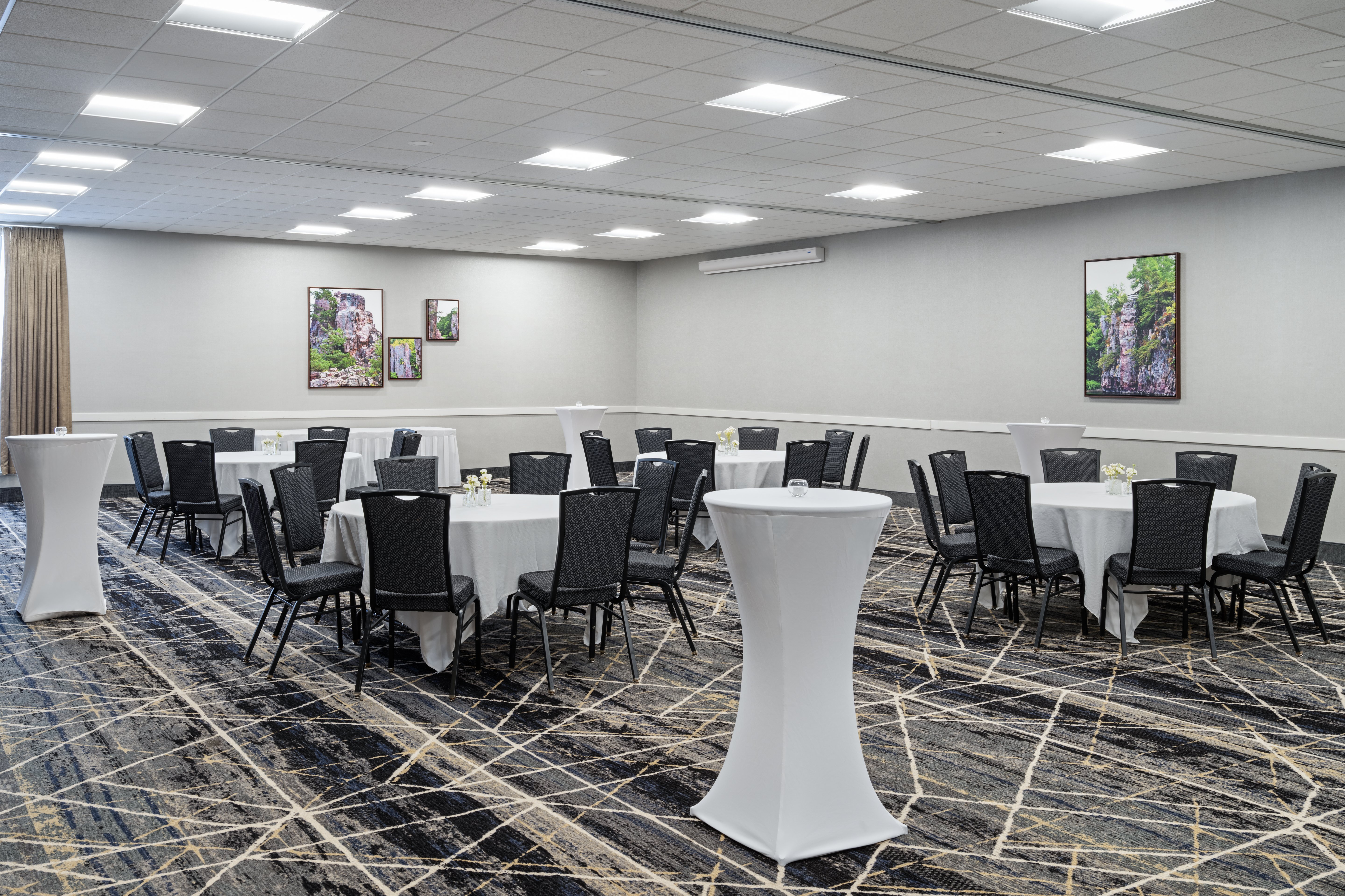 holiday inn sioux falls city centre by ihg