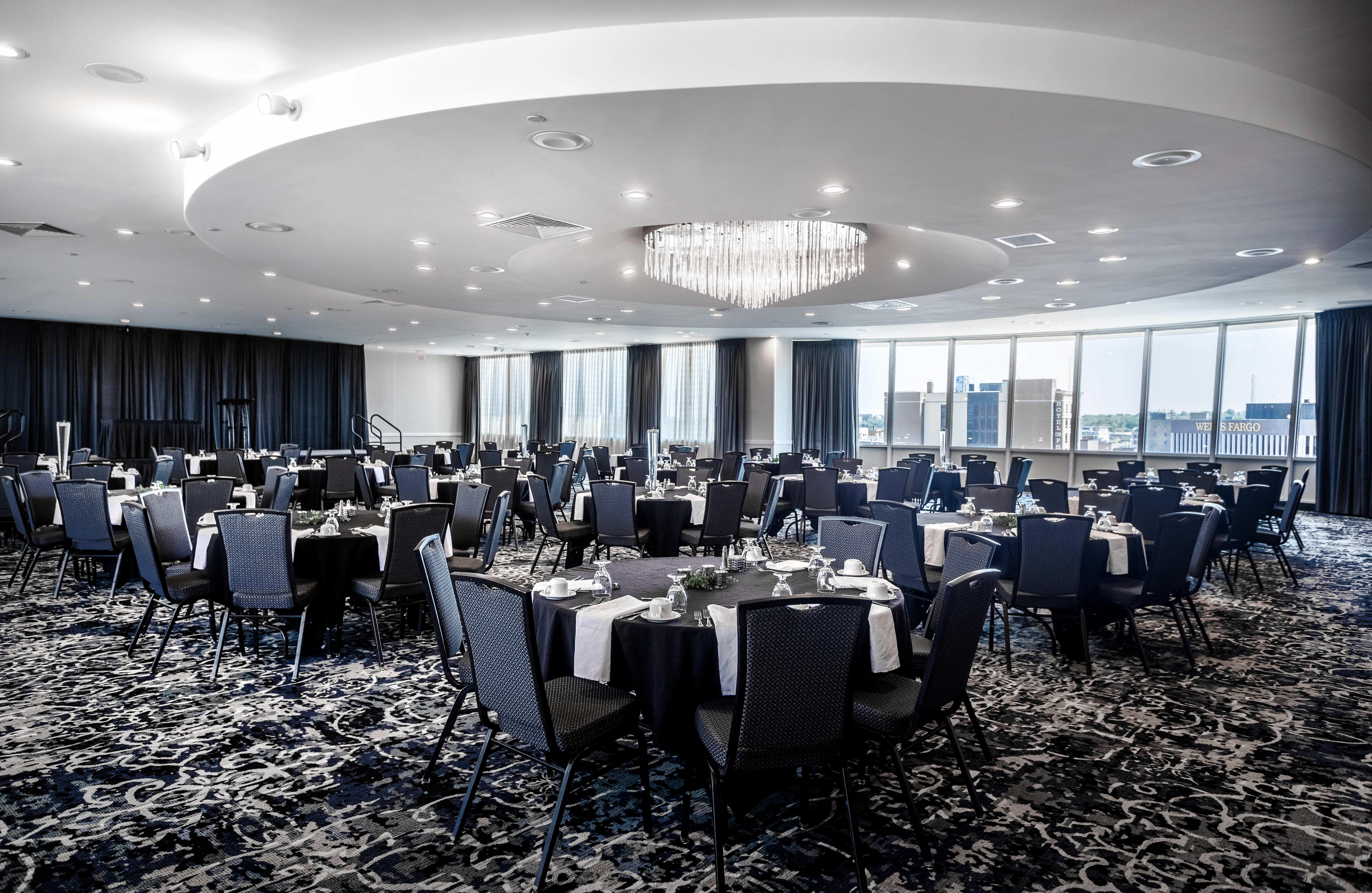 holiday inn sioux falls city centre by ihg