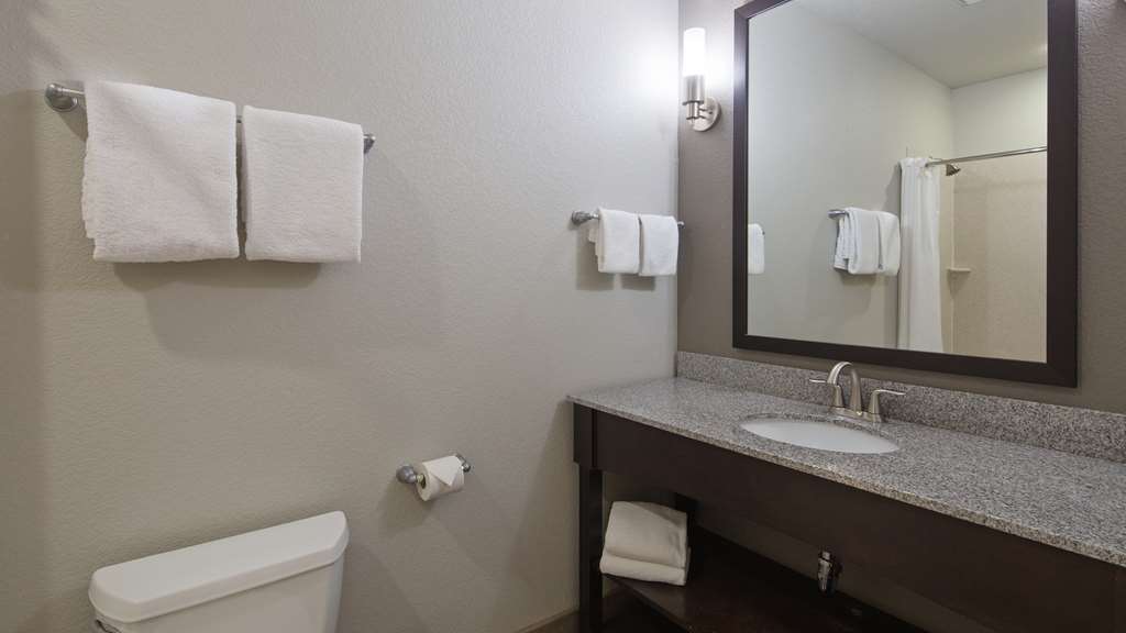 best western plus austin airport inn and suites