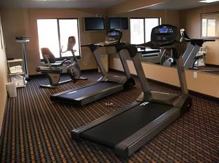 holiday inn express hotel and suites suffolk by ihg