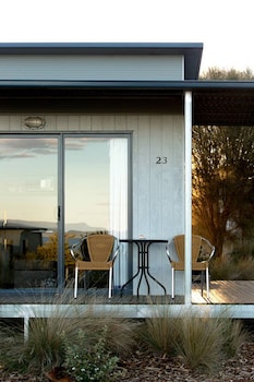 swansea beach chalets