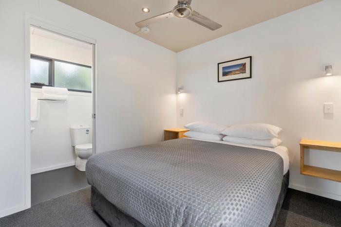 swansea beach chalets