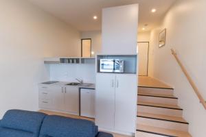 swansea beach chalets