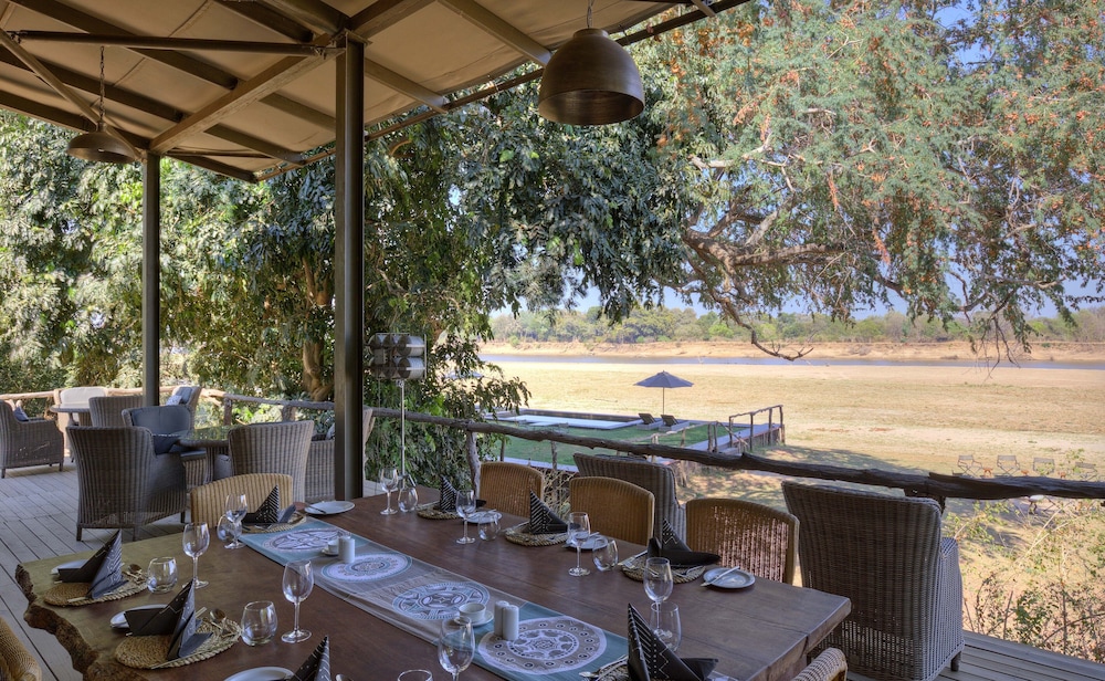 south luangwa national park