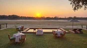 south luangwa national park