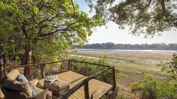 south luangwa national park