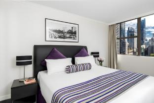 oaks sydney hyde park suites
