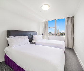 oaks sydney hyde park suites