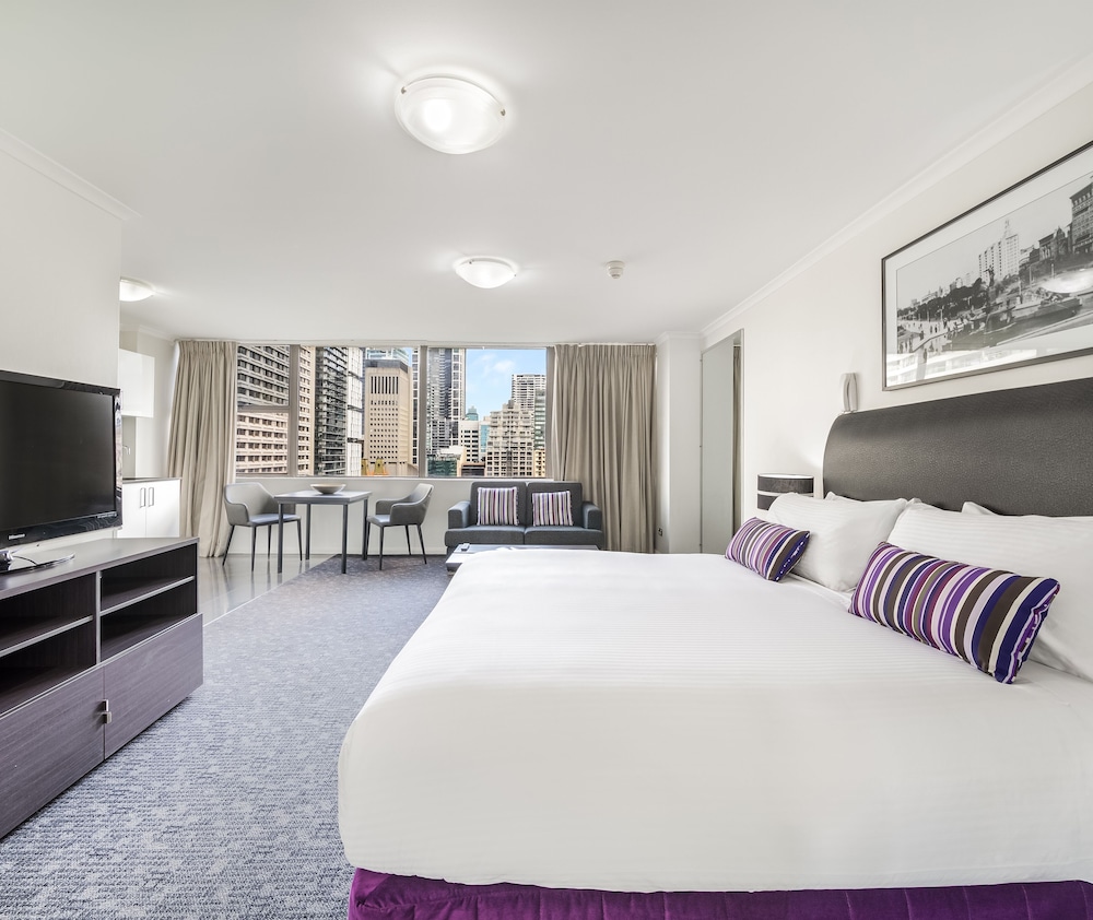 oaks sydney hyde park suites